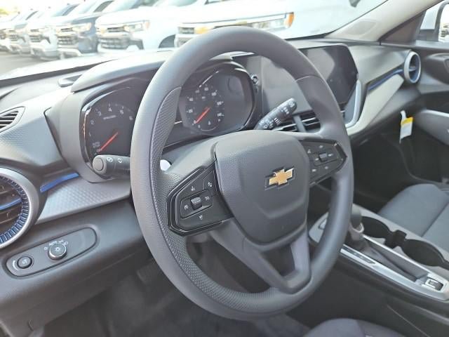 New 2026 Chevrolet Trax LS w/ LS Convenience Package FWD image 11