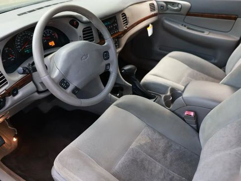 Used 2005 Chevrolet Impala LS w/ Preferred Equipment Group image 4