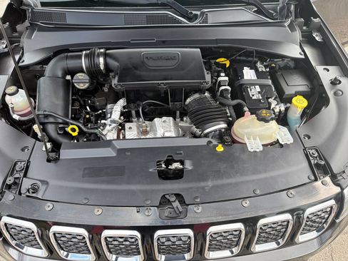 Used 2023 Jeep Compass Limited w/ Elite Group AWD/4WD image 23