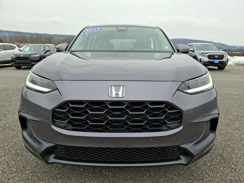 Certified 2023 Honda HR-V LX image 2