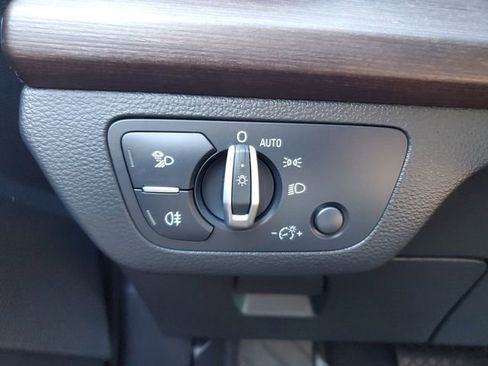 Used 2021 Audi Q5 2.0T Premium Plus w/ Premium Plus Package image 30