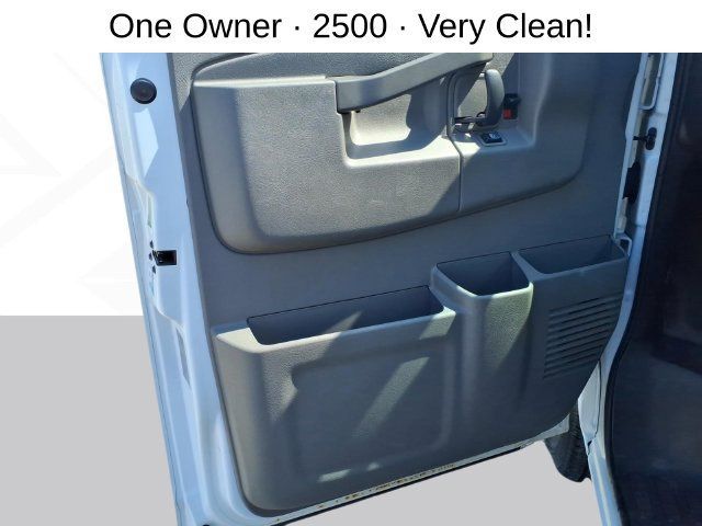 Used 2021 Chevrolet Express 2500 w/ Driver Convenience Package RWD image 10