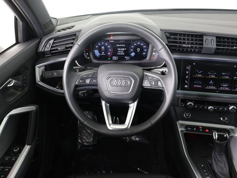 Certified 2025 Audi Q3 2.0T Premium Plus w/ Premium Plus Package image 33