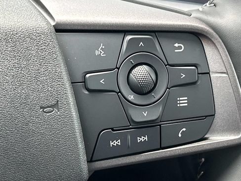 New 2026 Nissan Sentra SV w/ SV Convenience Package FWD image 29