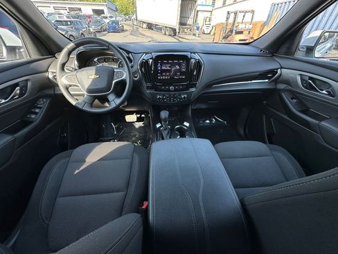 Used 2023 Chevrolet Traverse LT AWD/4WD image 25