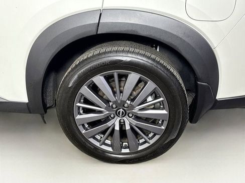 Certified 2023 Nissan Pathfinder SL w/ SL Premium Package AWD/4WD image 28
