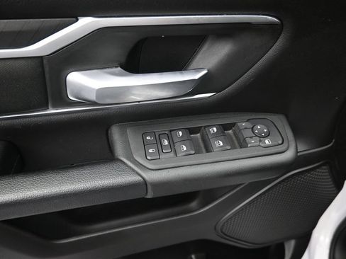 Used 2025 RAM 1500 Big Horn RWD image 11