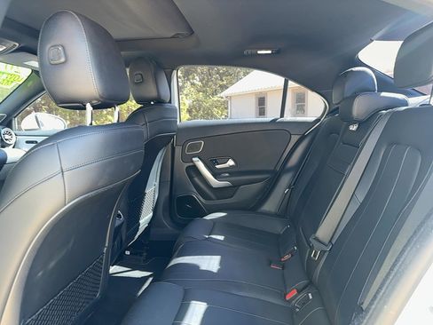 Used 2021 Mercedes-Benz A 220 image 10