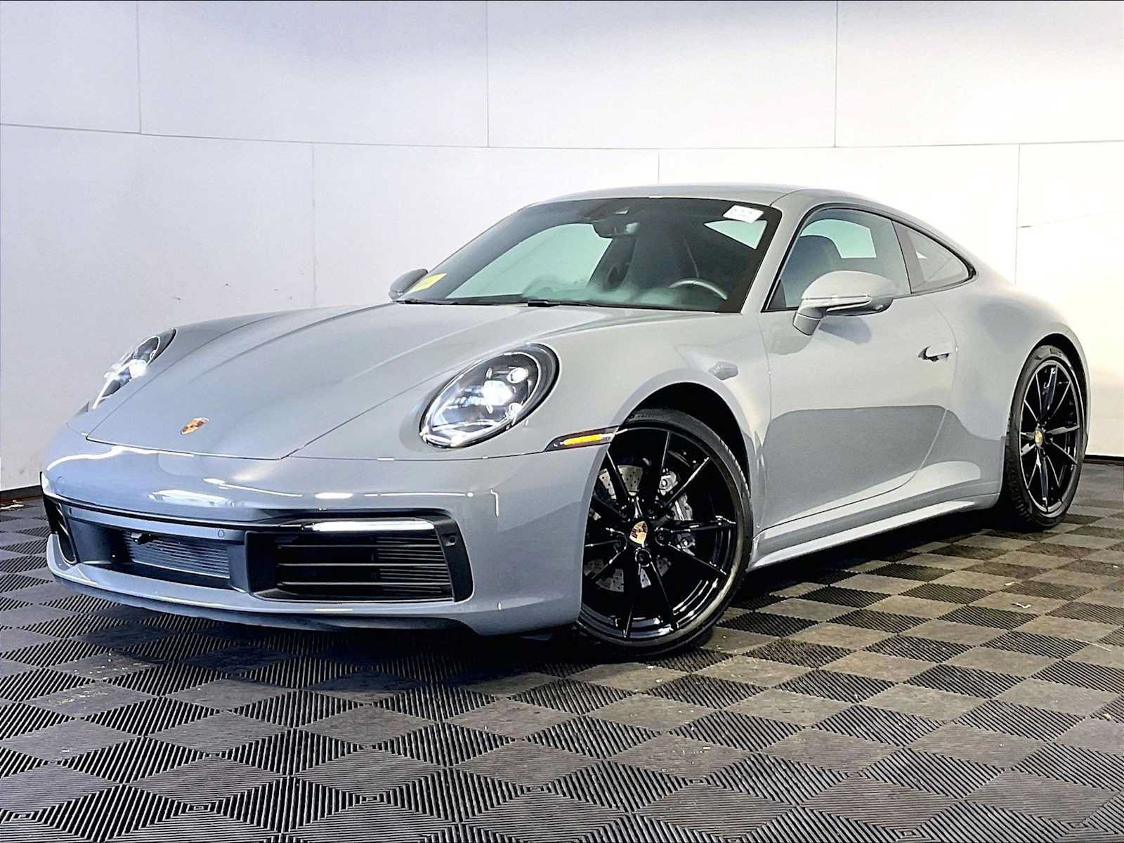 Certified 2024 Porsche 911 Carrera RWD image 1