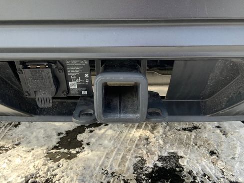 Used 2024 Volkswagen Atlas SE image 24