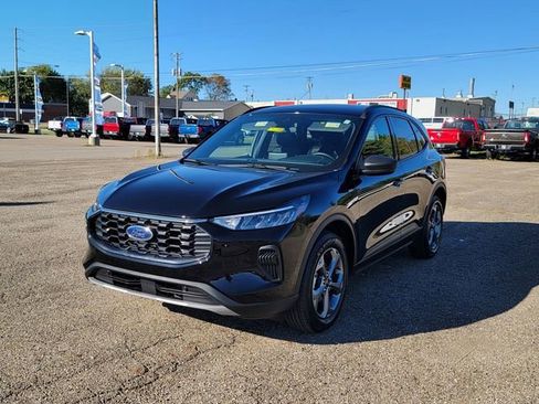 Used 2025 Ford Escape ST-Line image 10