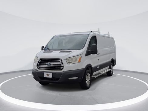 Used 2016 Ford Transit 250 130 Low Roof w/ Exterior Upgrade Package RWD image 3