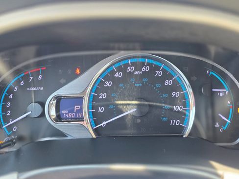 Used 2013 Toyota Sienna Limited w/ Premium Pkg image 22