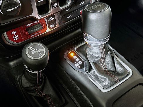 Used 2023 Jeep Wrangler Unlimited Rubicon 392 image 18