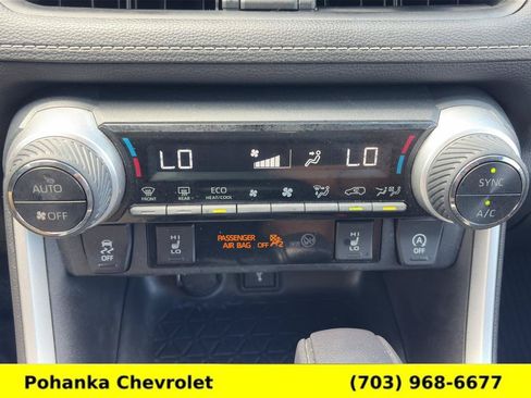 Used 2020 Toyota RAV4 XLE w/ Convenience Package AWD/4WD image 17
