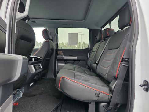 New 2026 Ford F250 Lariat w/ Black Appearance Package image 11