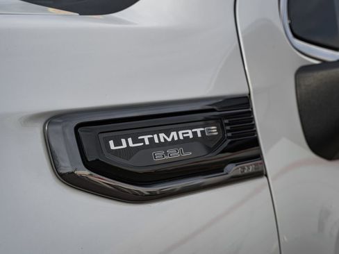 Used 2024 GMC Sierra 1500 Denali Ultimate image 15