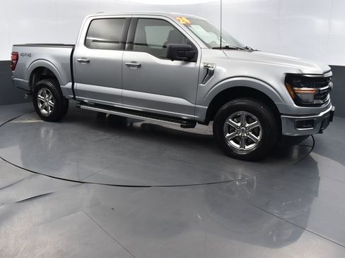 Used 2024 Ford F150 XLT w/ Tow/Haul Package image 3