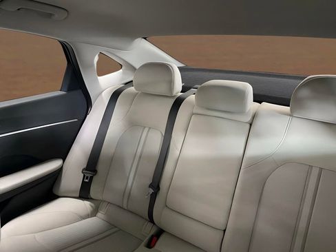 Certified 2025 Hyundai Sonata SEL AWD/4WD image 26