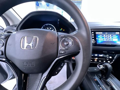 Used 2022 Honda HR-V EX image 21