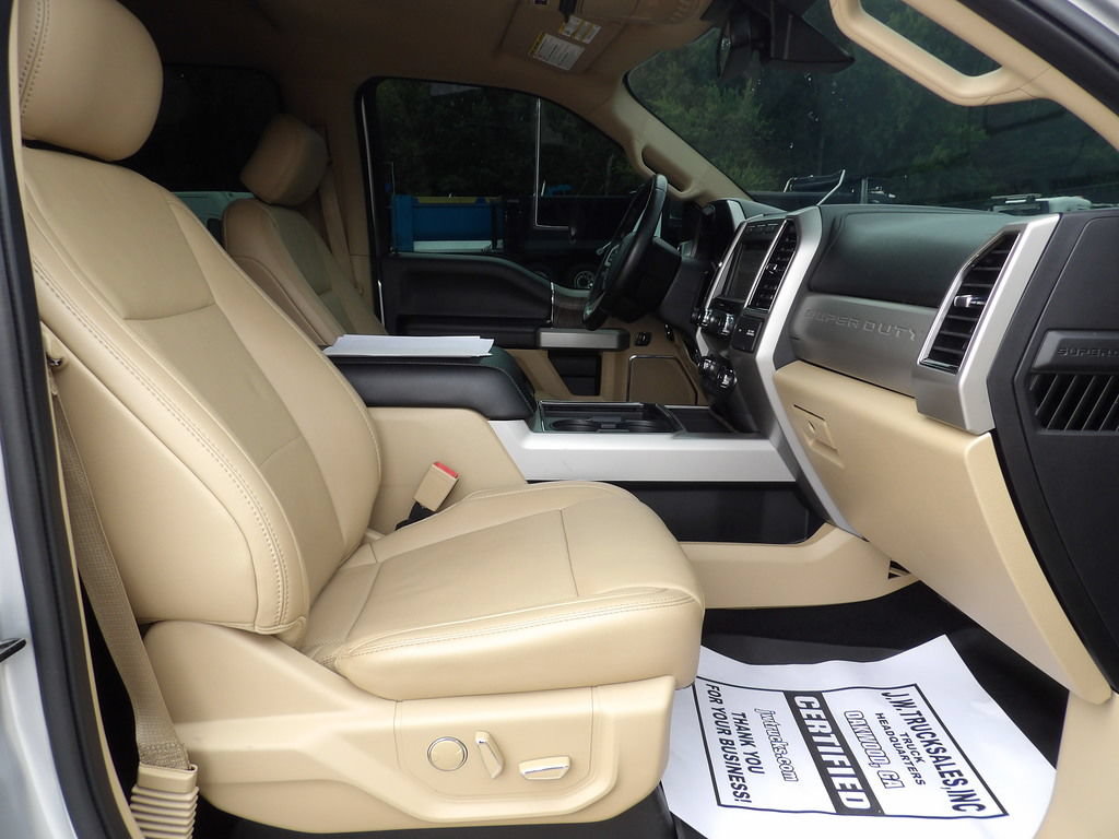 Used 2019 Ford F250 Lariat w/ Lariat Ultimate Package AWD/4WD image 42