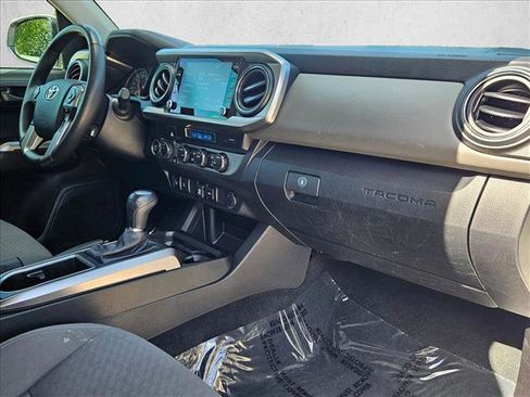 Used 2023 Toyota Tacoma SR5 w/ Technology Package AWD/4WD image 21