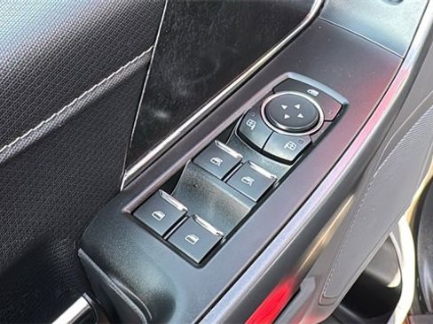 Certified 2021 Ford F150 XLT w/ Equipment Group 302A High image 11