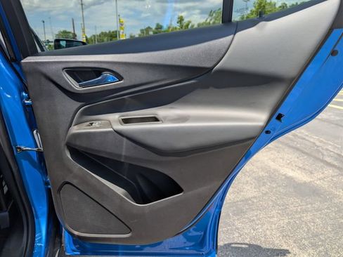 Used 2024 Chevrolet Equinox LT FWD image 18