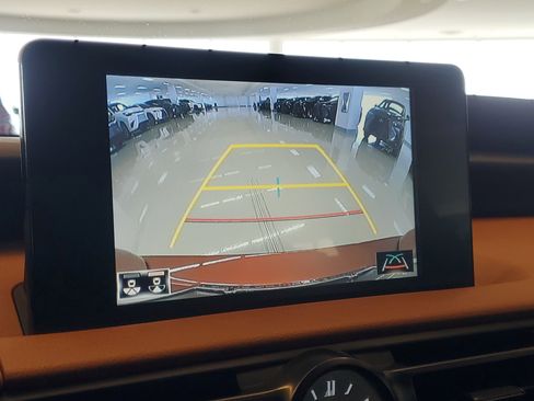 Used 2025 Lexus IS 350 F Sport image 32