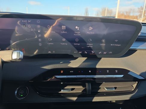 New 2026 Buick Enclave Sport Touring w/ Power Package FWD image 22