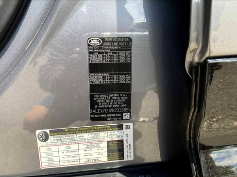 Used 2024 Land Rover Defender 110 X image 34