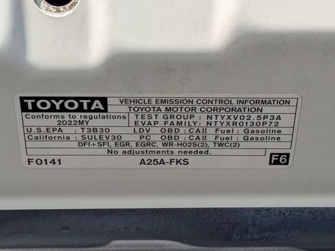 Used 2022 Toyota Camry LE image 24