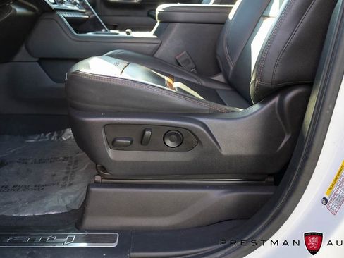 Used 2024 GMC Sierra 3500 AT4 w/ AT4 Preferred Package image 29