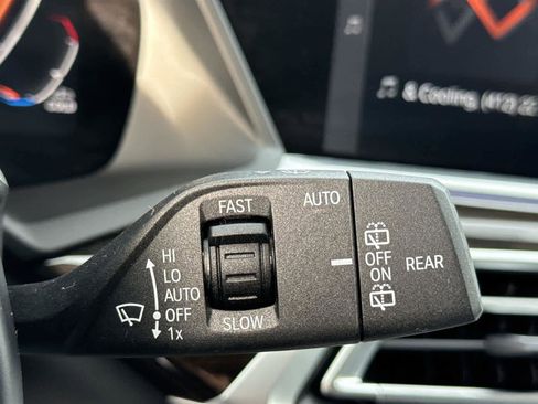 Used 2021 BMW X7 xDrive40i w/ Cold Weather Package image 20