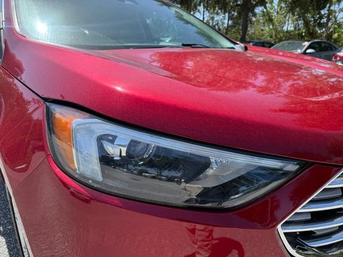 Used 2022 Ford Edge Titanium AWD/4WD image 4