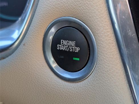 Used 2023 Chevrolet Traverse LS AWD/4WD image 24