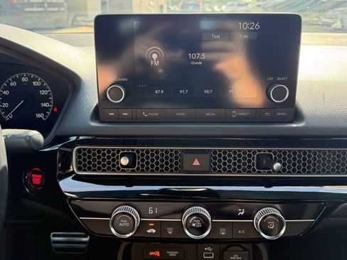 Used 2022 Honda Civic Sport image 14