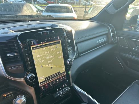 Used 2019 RAM 1500 Laramie image 33