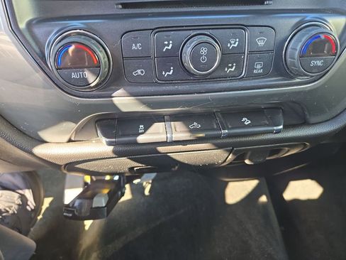 Used 2017 Chevrolet Silverado 1500 LT w/ All Star Edition image 22