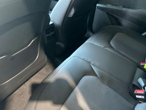 Used 2026 Kia Niro Wind w/ Wind Preserve Package FWD image 13