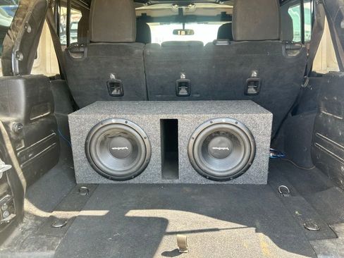 Used 2019 Jeep Wrangler Unlimited Sport S image 7