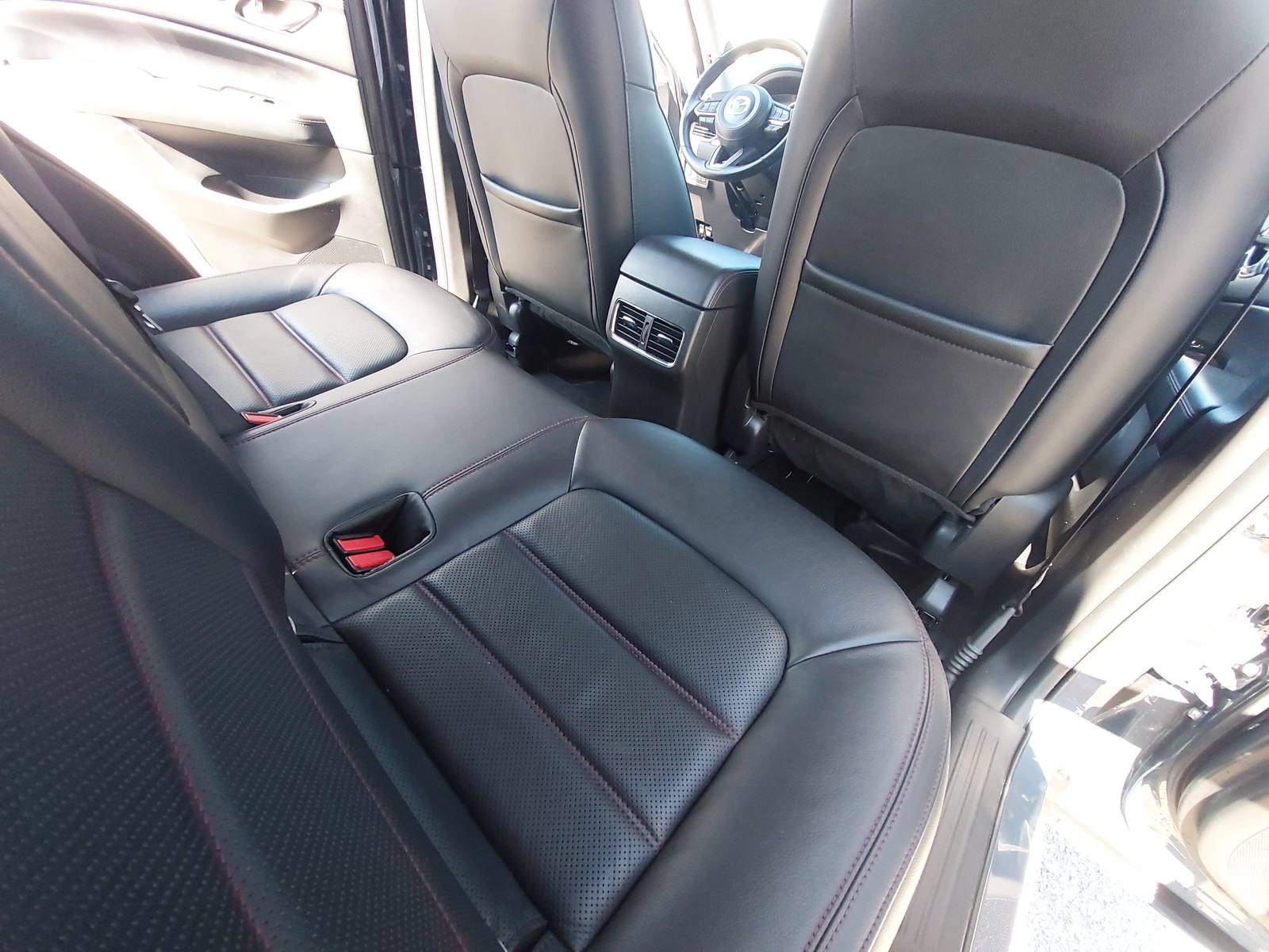 Used 2024 MAZDA CX-5 Carbon Edition AWD/4WD image 11