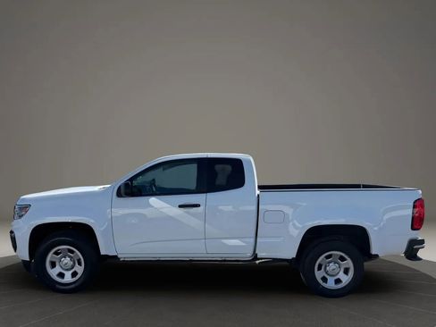 Used 2022 Chevrolet Colorado W/T image 3