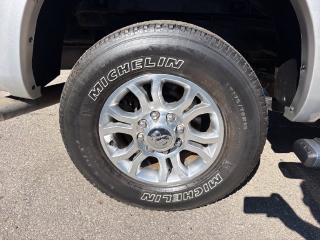 Used 2015 RAM 2500 Laramie w/ Convenience Group AWD/4WD image 30