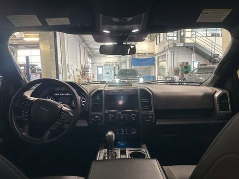 Used 2019 Ford F150 XLT w/ Equipment Group 302A Luxury image 15