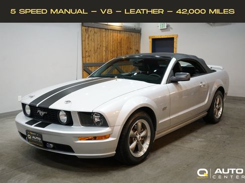 Used 2005 Ford Mustang GT Premium image 1