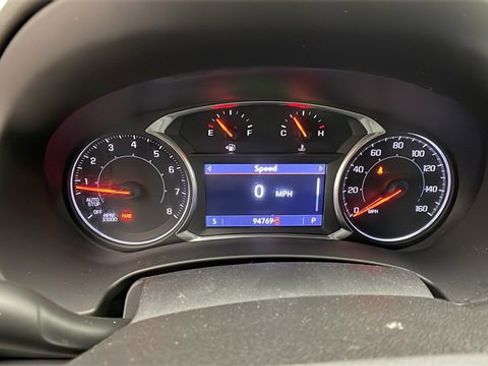 Used 2019 GMC Terrain SLT w/ Preferred Package image 18