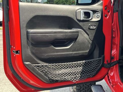 Used 2021 Jeep Gladiator Mojave AWD/4WD image 14