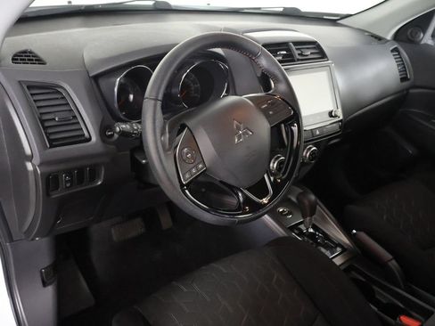 Used 2023 Mitsubishi Outlander Sport AWD image 23