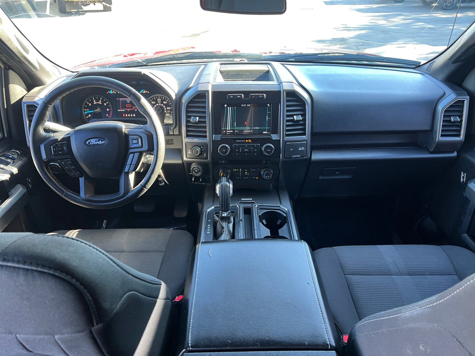 Used 2017 Ford F150 XLT w/ Equipment Group 302A Luxury AWD/4WD image 16